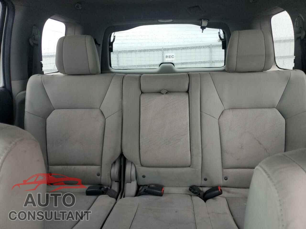 HONDA PILOT 2012 - 5FNYF4H2XCB034967