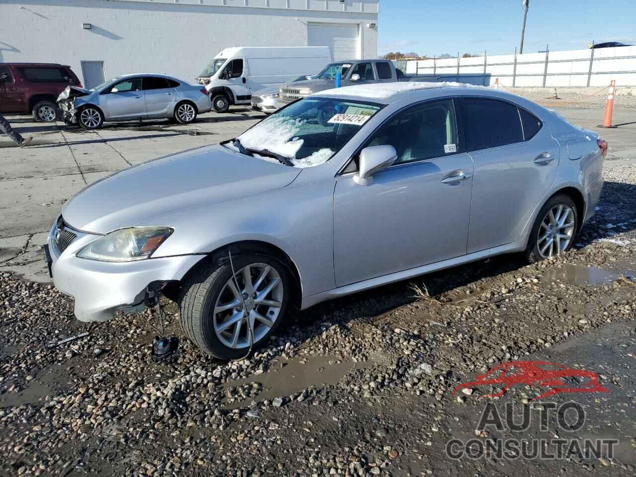 LEXUS IS 2012 - JTHCF5C26C5056696