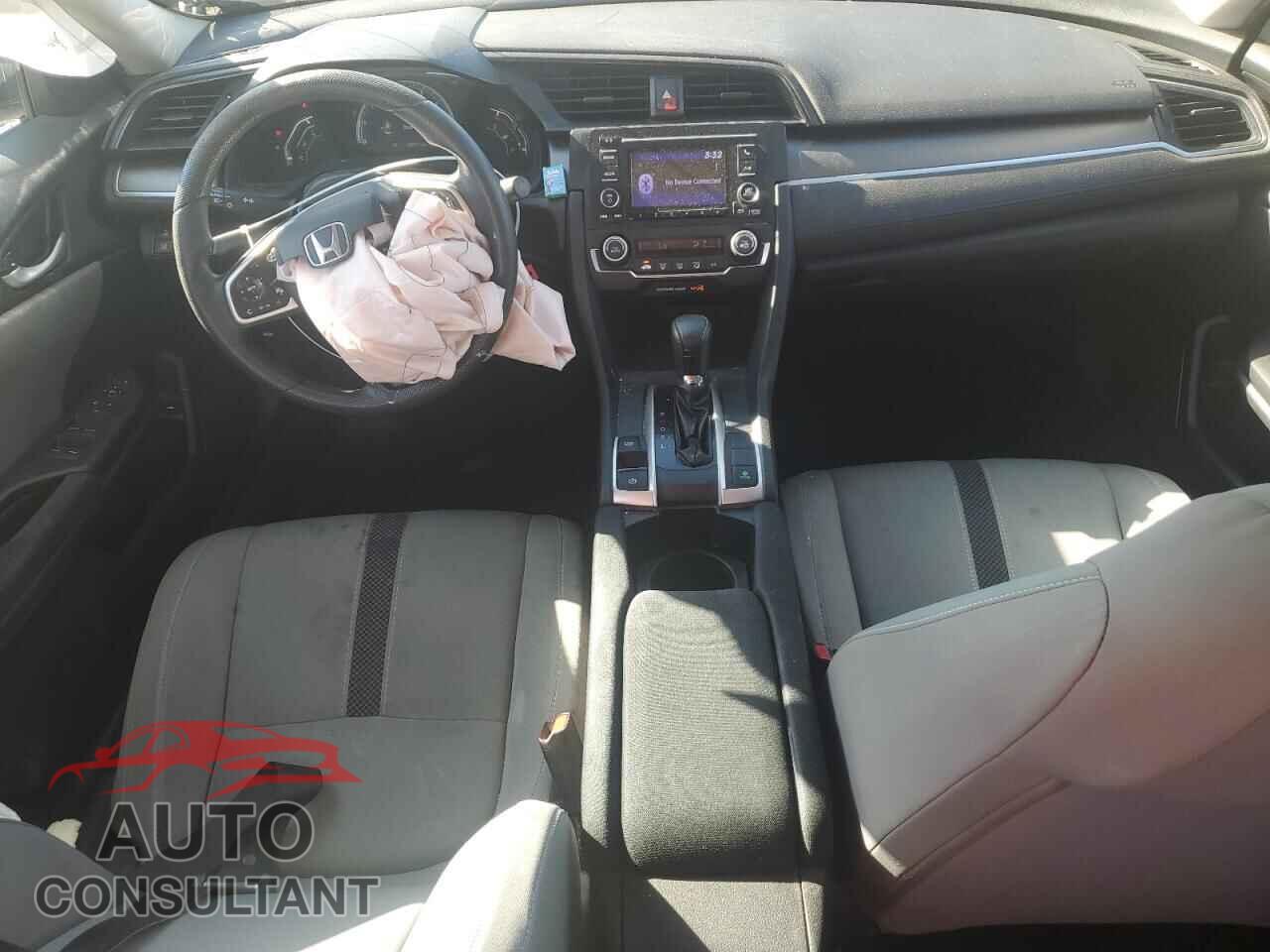 HONDA CIVIC 2019 - 2HGFC2F60KH581055