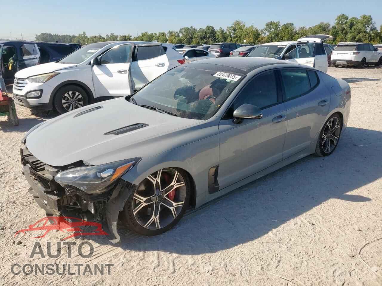 KIA STINGER 2019 - KNAE45LC3K6064902