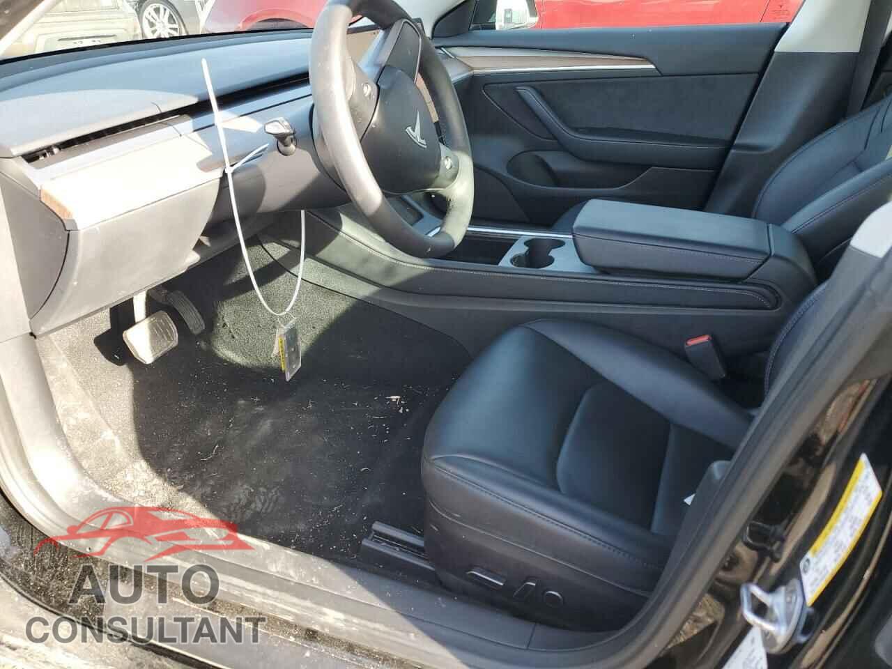 TESLA MODEL 3 2023 - 5YJ3E1EA8PF430358