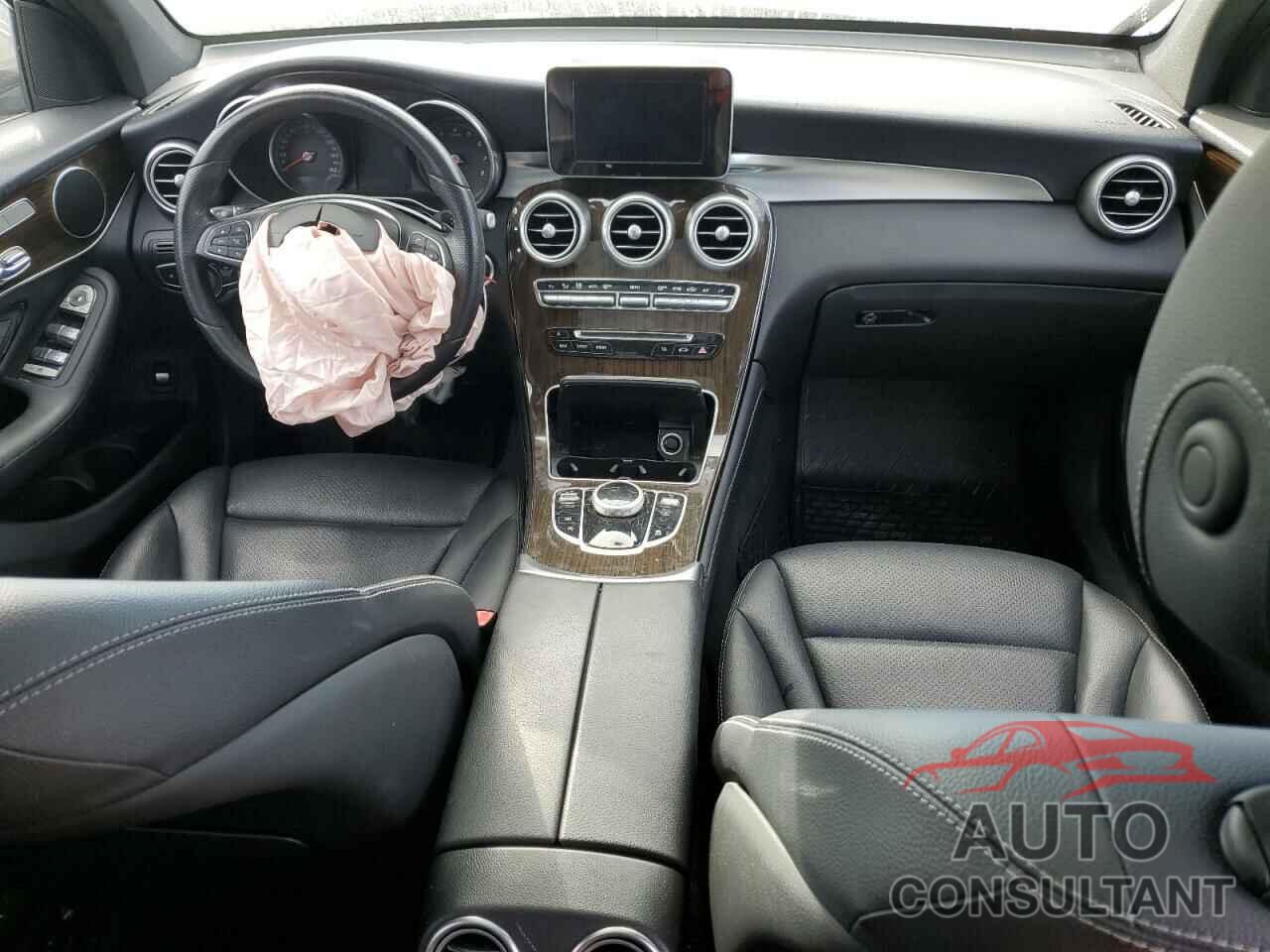 MERCEDES-BENZ GLC-CLASS 2018 - WDC0G4KBXJV068516