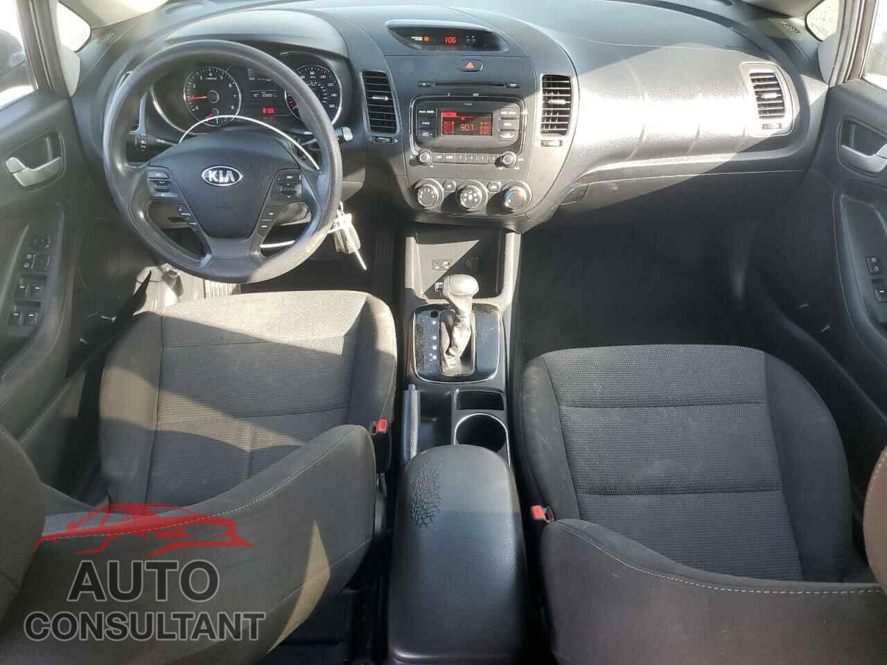 KIA FORTE 2017 - 3KPFK4A77HE104012