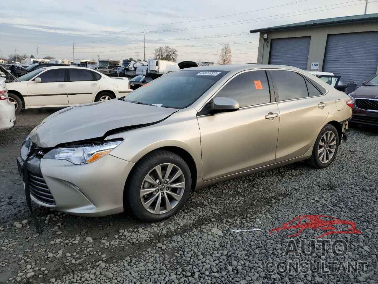 TOYOTA CAMRY 2016 - 4T4BF1FK8GR543316