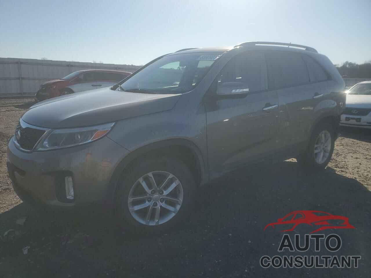 KIA SORENTO 2015 - 5XYKT4A7XFG586941