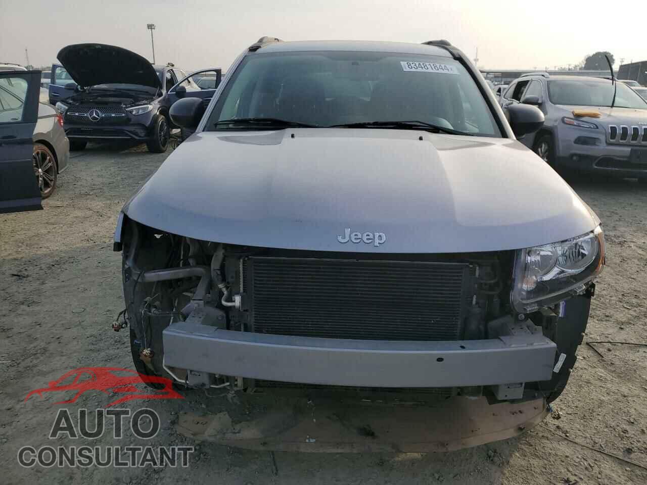 JEEP COMPASS 2017 - 1C4NJDBB8HD142898