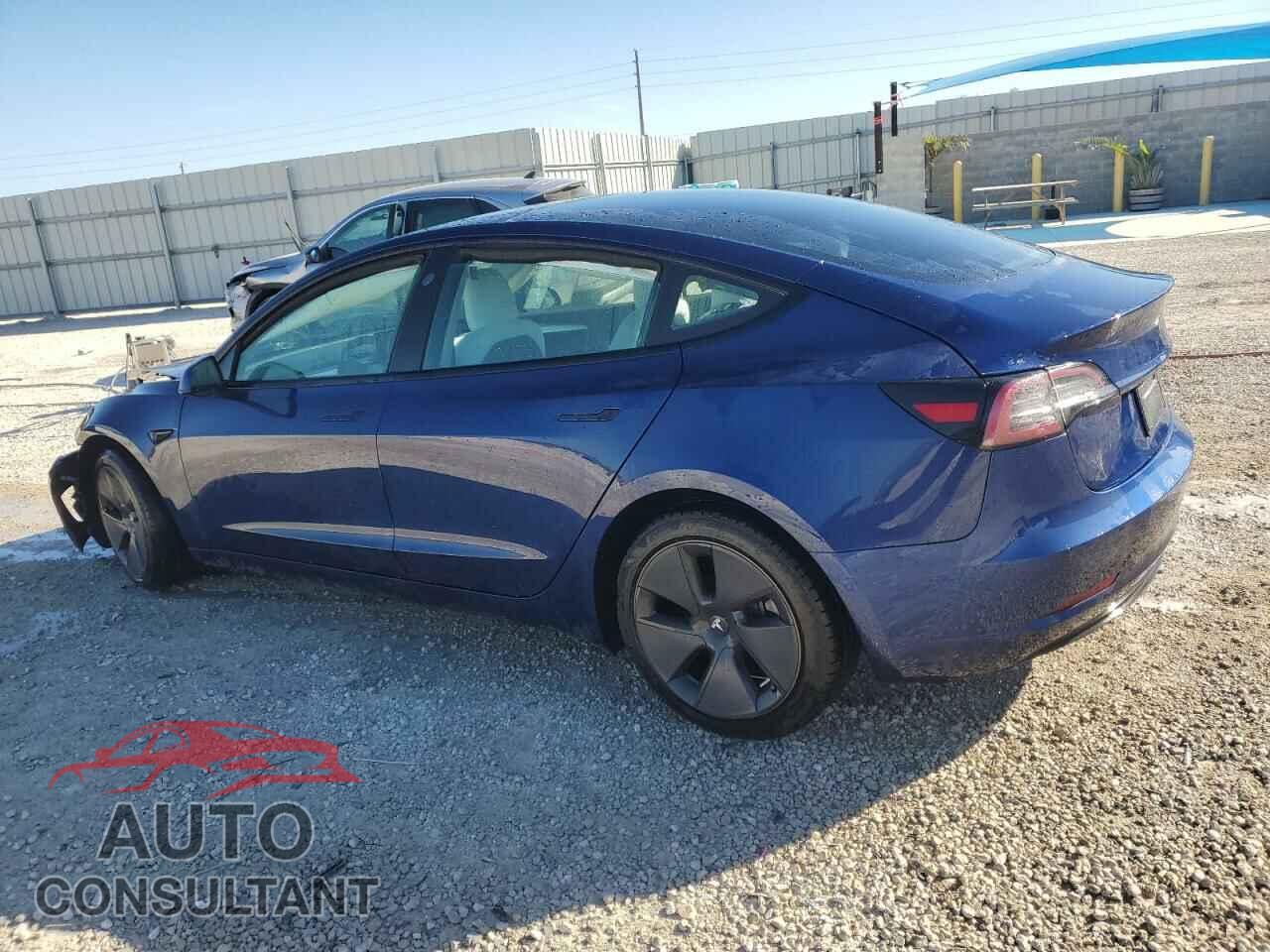 TESLA MODEL 3 2021 - 5YJ3E1EB2MF975735