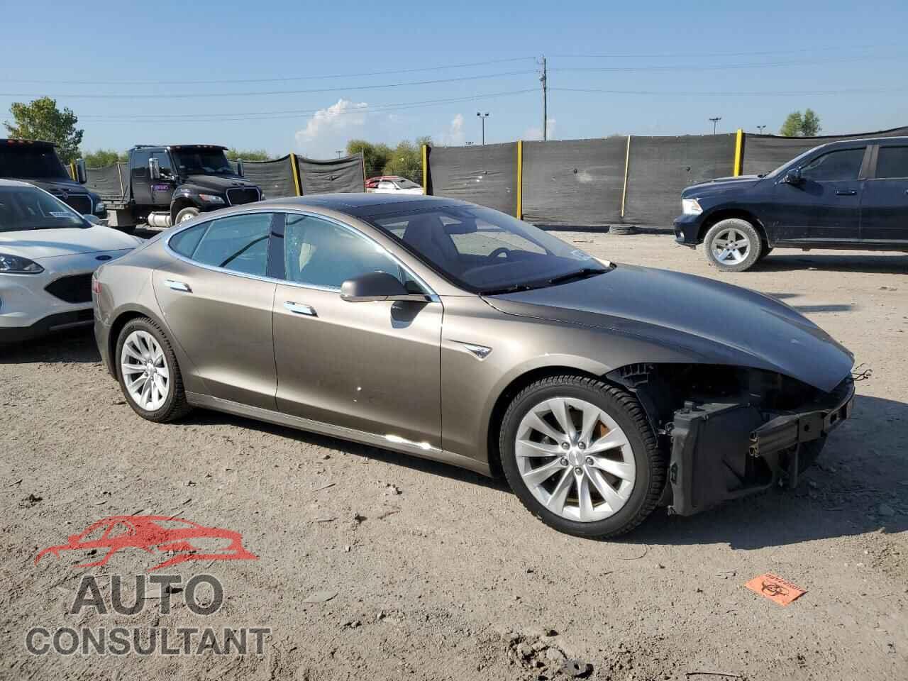 TESLA MODEL S 2016 - 5YJSA1E26GF148395