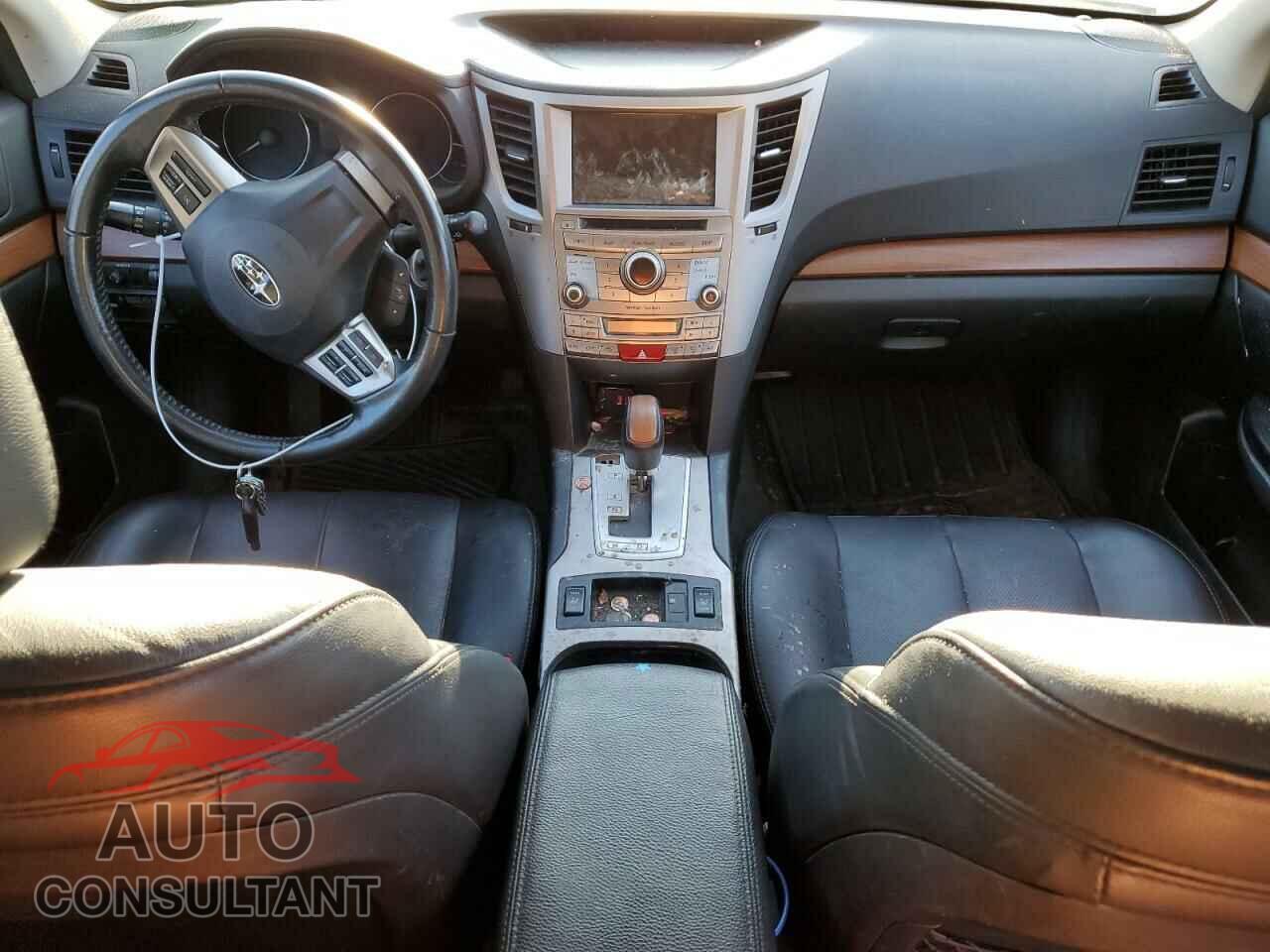 SUBARU OUTBACK 2013 - 4S4BRBLC8D3214203