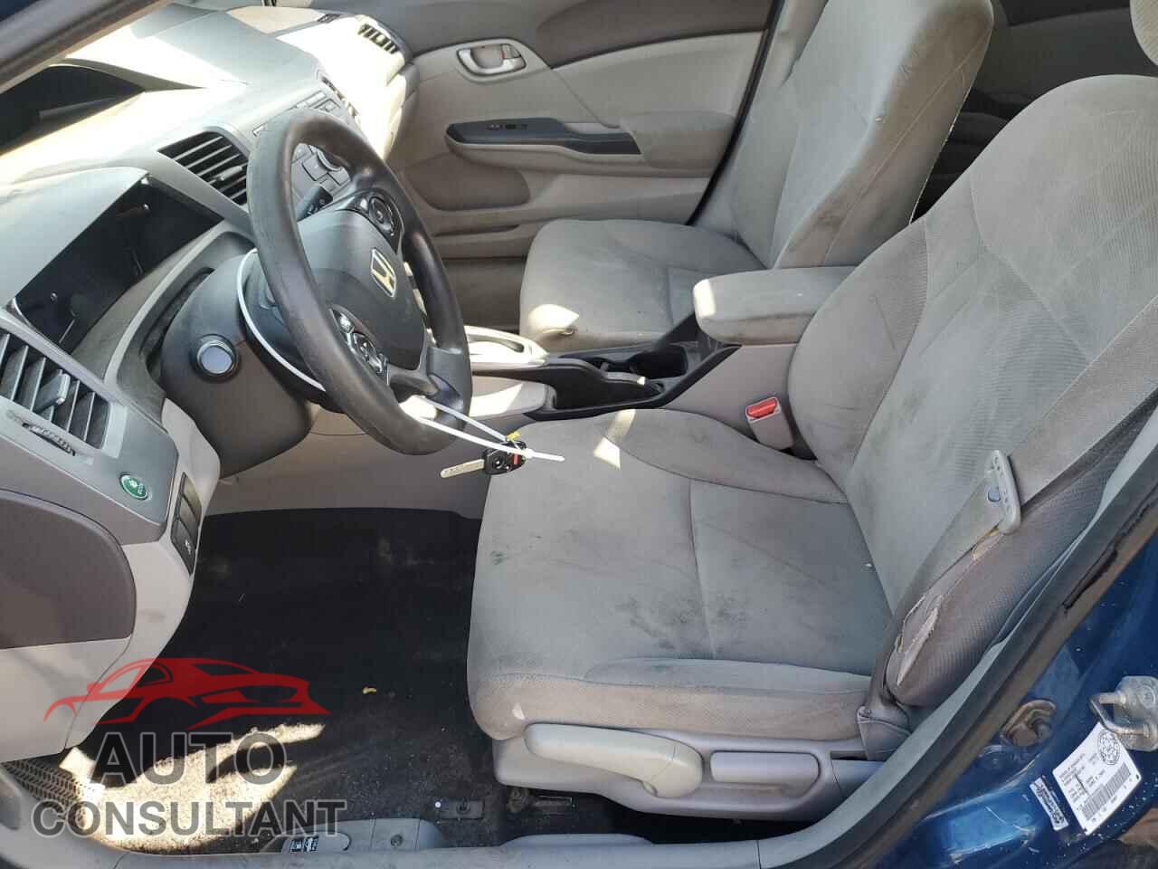 HONDA CIVIC 2012 - 2HGFB2F43CH019752