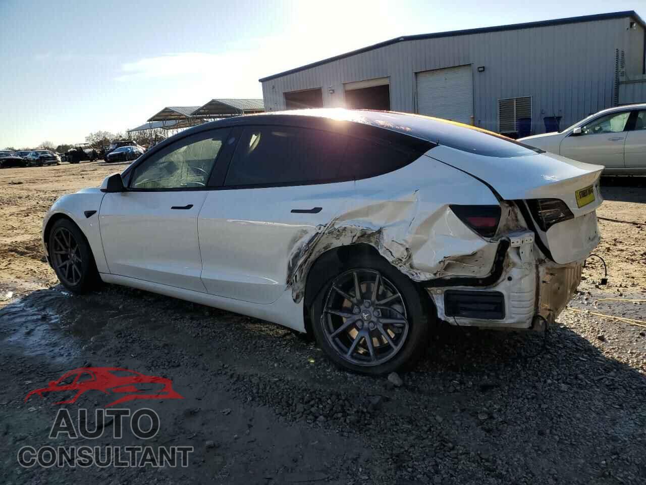 TESLA MODEL 3 2018 - 5YJ3E1EB2JF146823