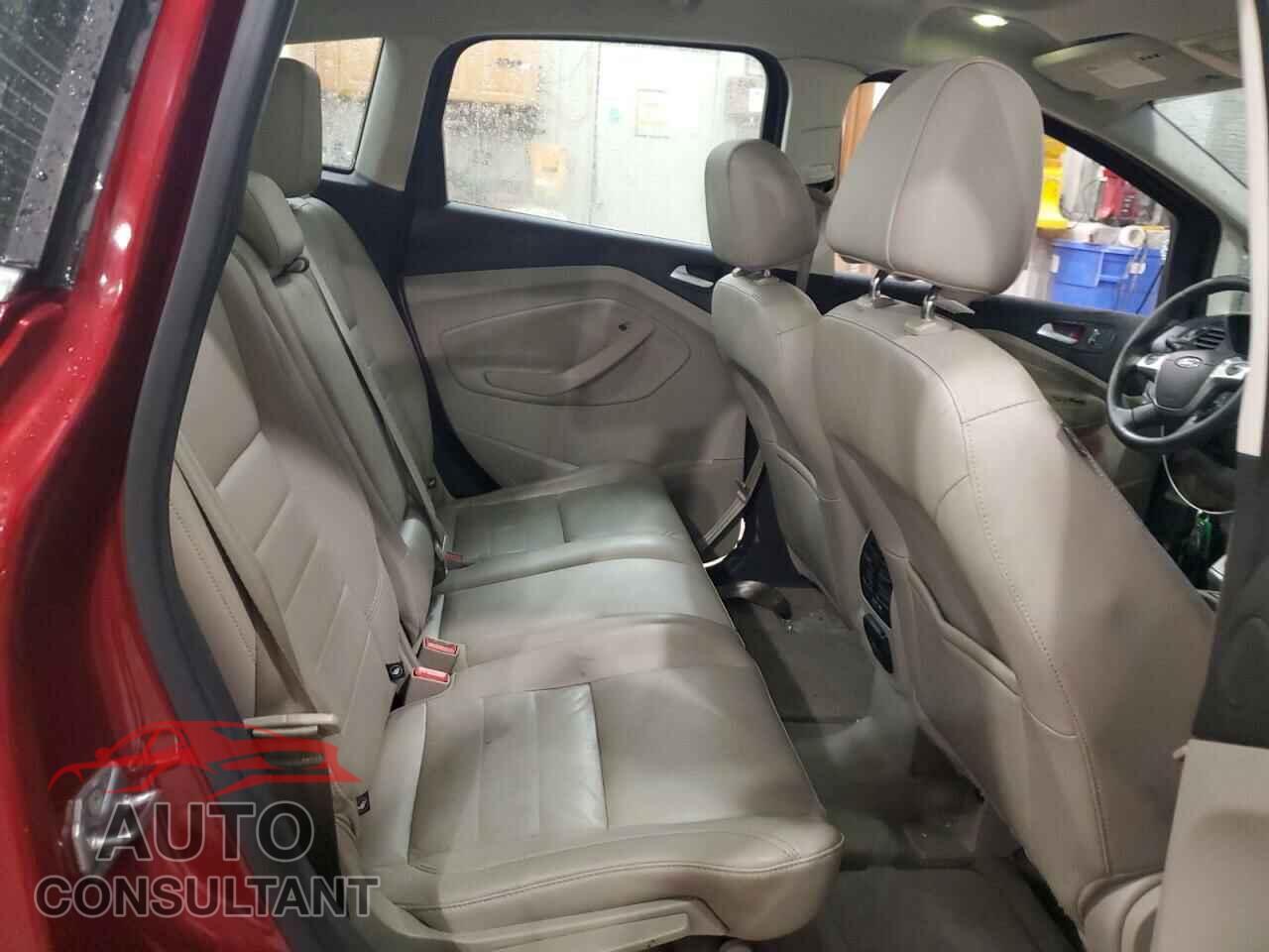 FORD CMAX 2015 - 1FADP5BU6FL122918