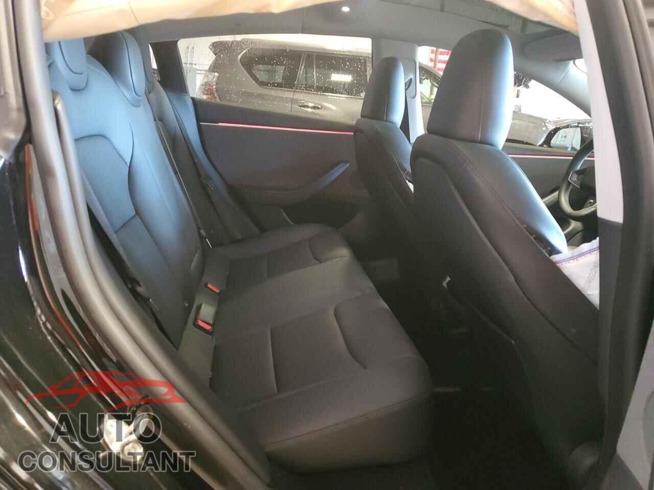 TESLA MODEL 3 2024 - 5YJ3E1EAXRF746962