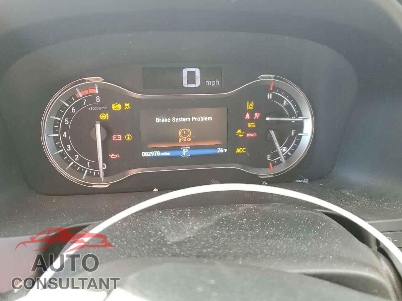 HONDA PILOT 2017 - 5FNYF5H96HB038430