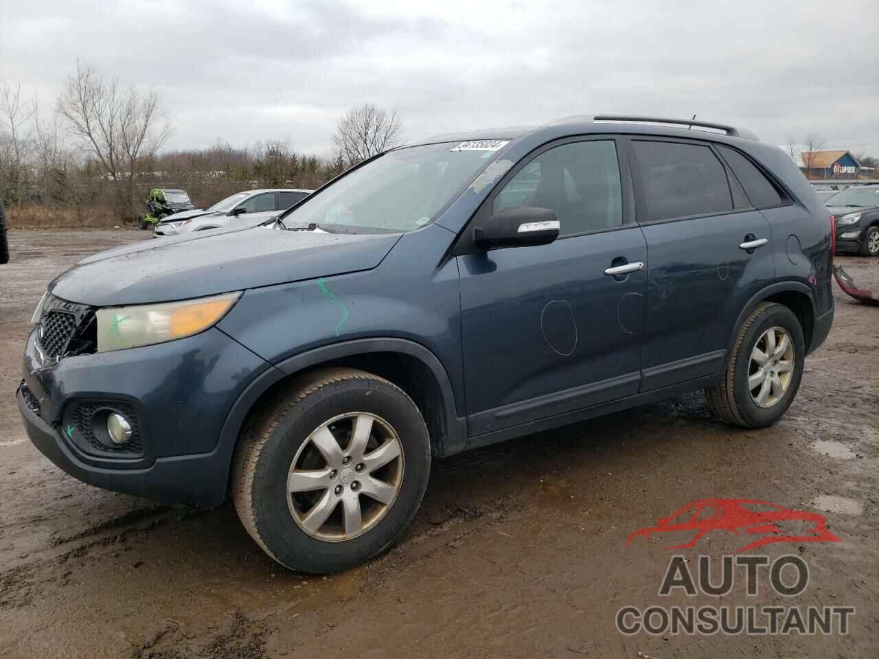 KIA SORENTO 2011 - 5XYKT3A13BG011581