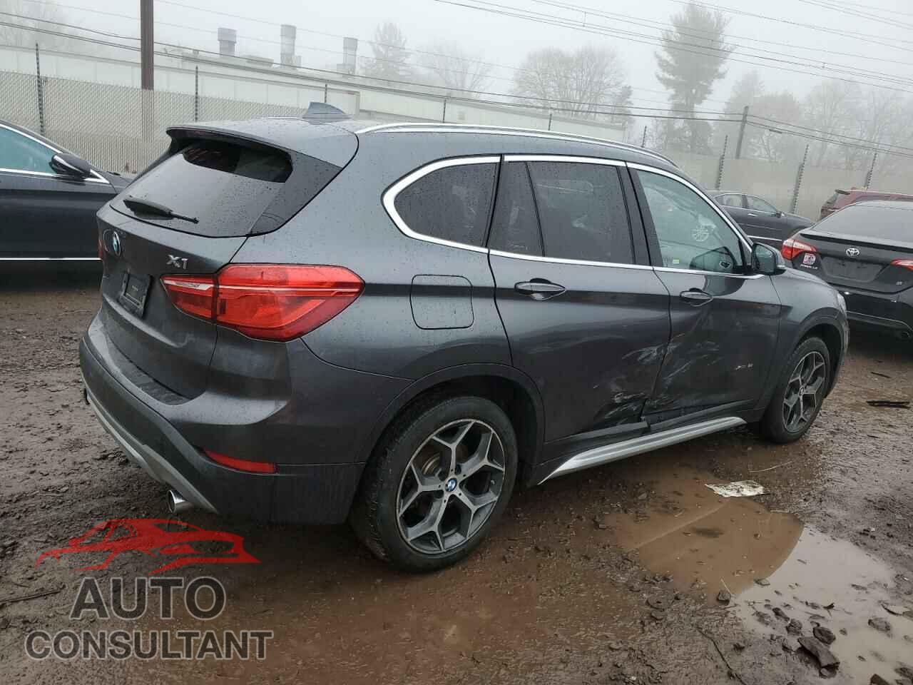 BMW X1 2017 - WBXHT3C32H5F77361