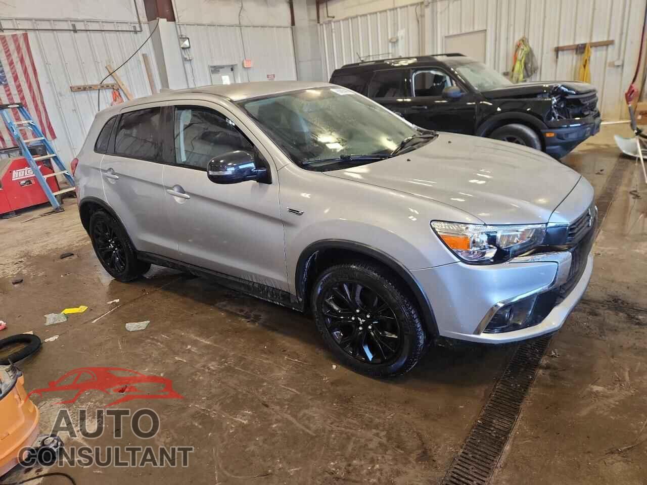 MITSUBISHI OUTLANDER 2017 - JA4AR3AUXHZ046868