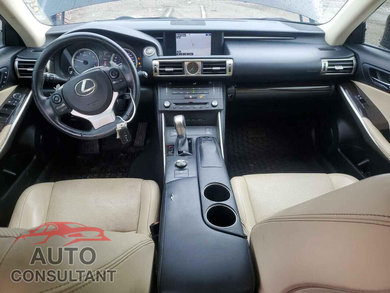 LEXUS IS 2015 - JTHCF1D24F5015933
