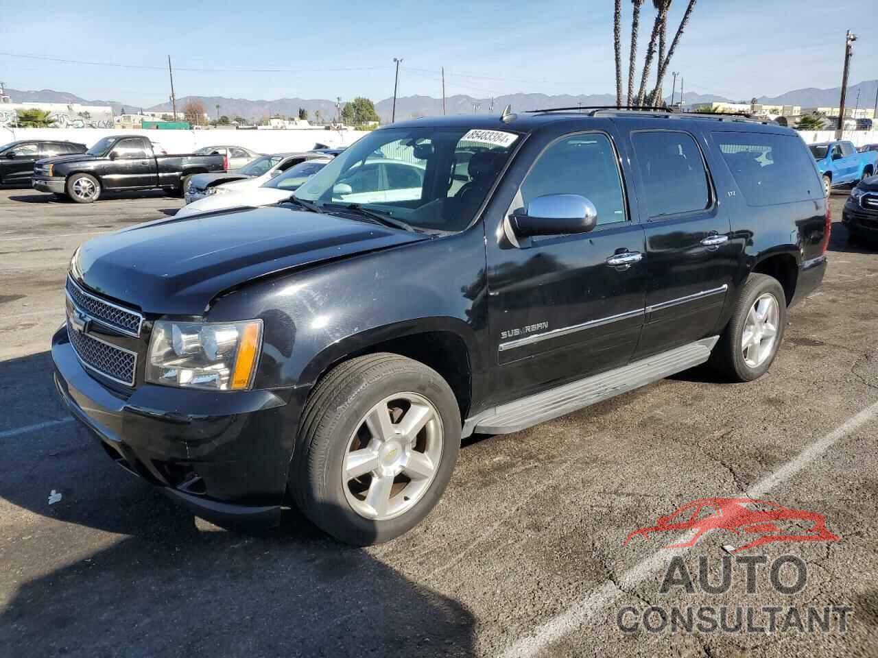 CHEVROLET SUBURBAN 2013 - 1GNSKKE75DR155155