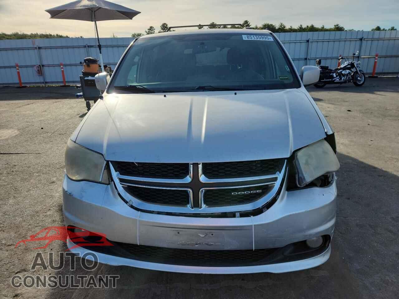 DODGE CARAVAN 2011 - 2D4RN5DG7BR657029