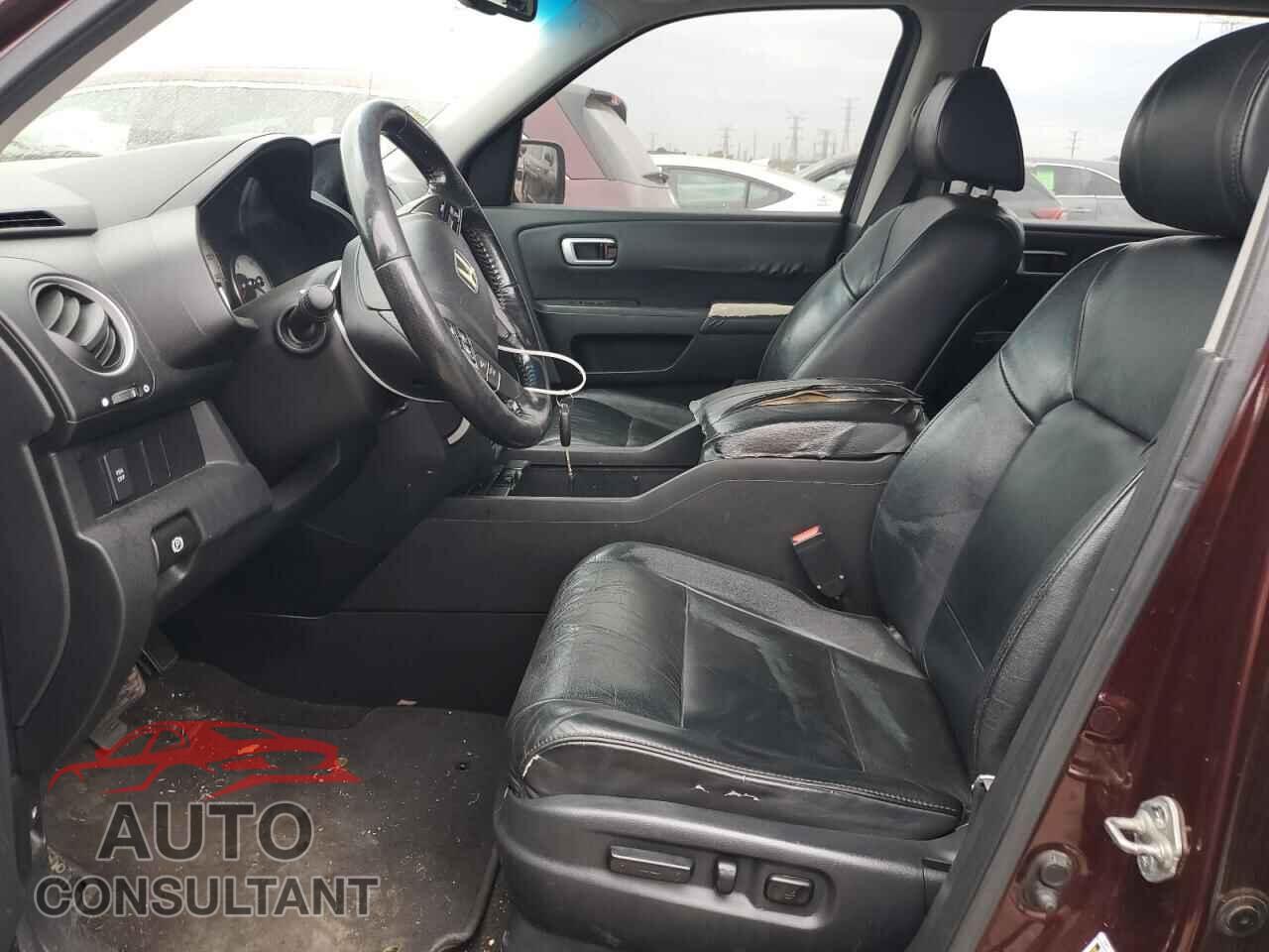 HONDA PILOT 2011 - 5FNYF4H79BB004854