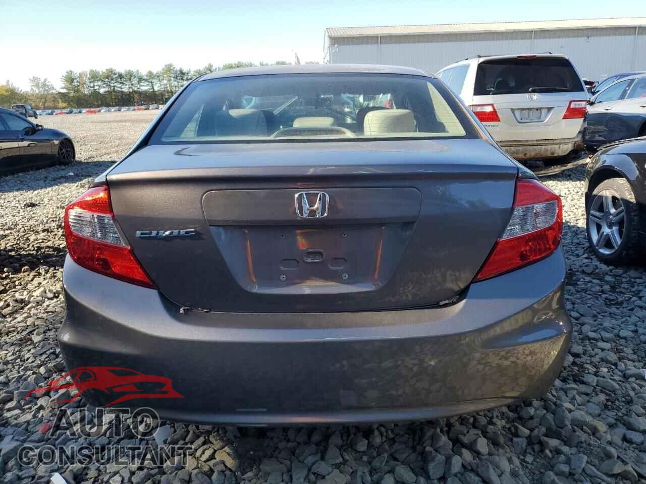 HONDA CIVIC 2012 - 2HGFB2F59CH561642