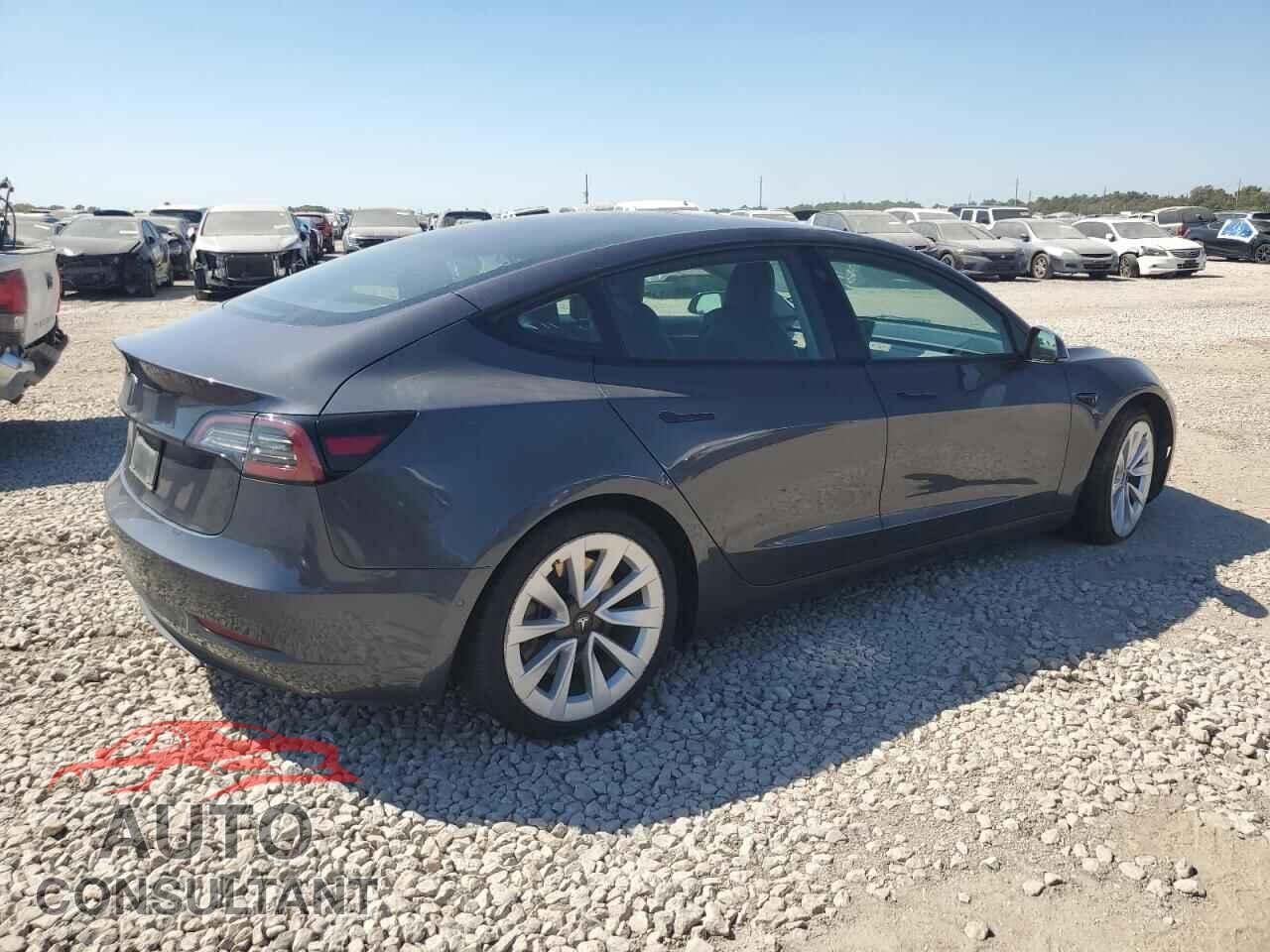 TESLA MODEL 3 2022 - 5YJ3E1EA3NF186857