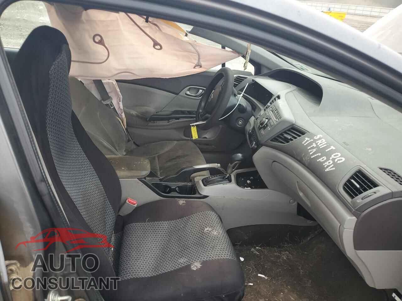 HONDA CIVIC 2012 - 2HGFB2F55CH599675