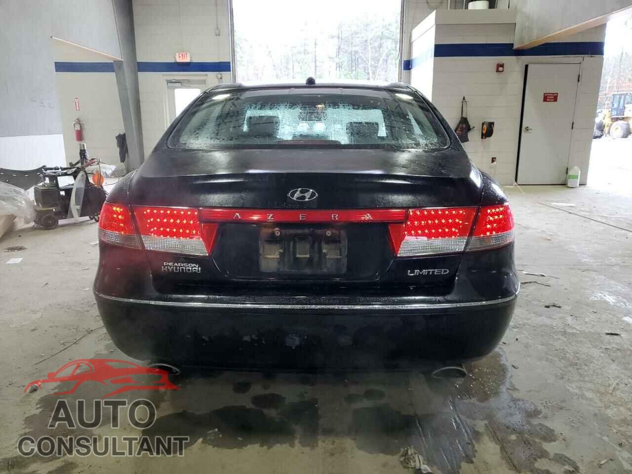 HYUNDAI AZERA 2010 - KMHFC4DF1AA450576