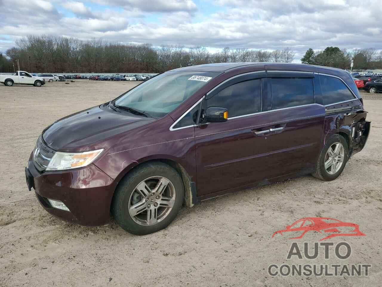 HONDA ODYSSEY 2013 - 5FNRL5H96DB076019