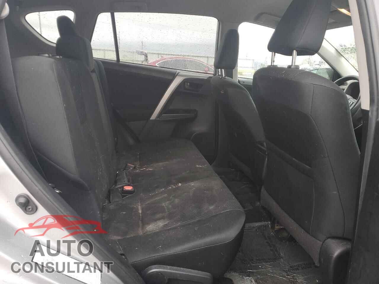 TOYOTA RAV4 2018 - 2T3BFREV6JW739368