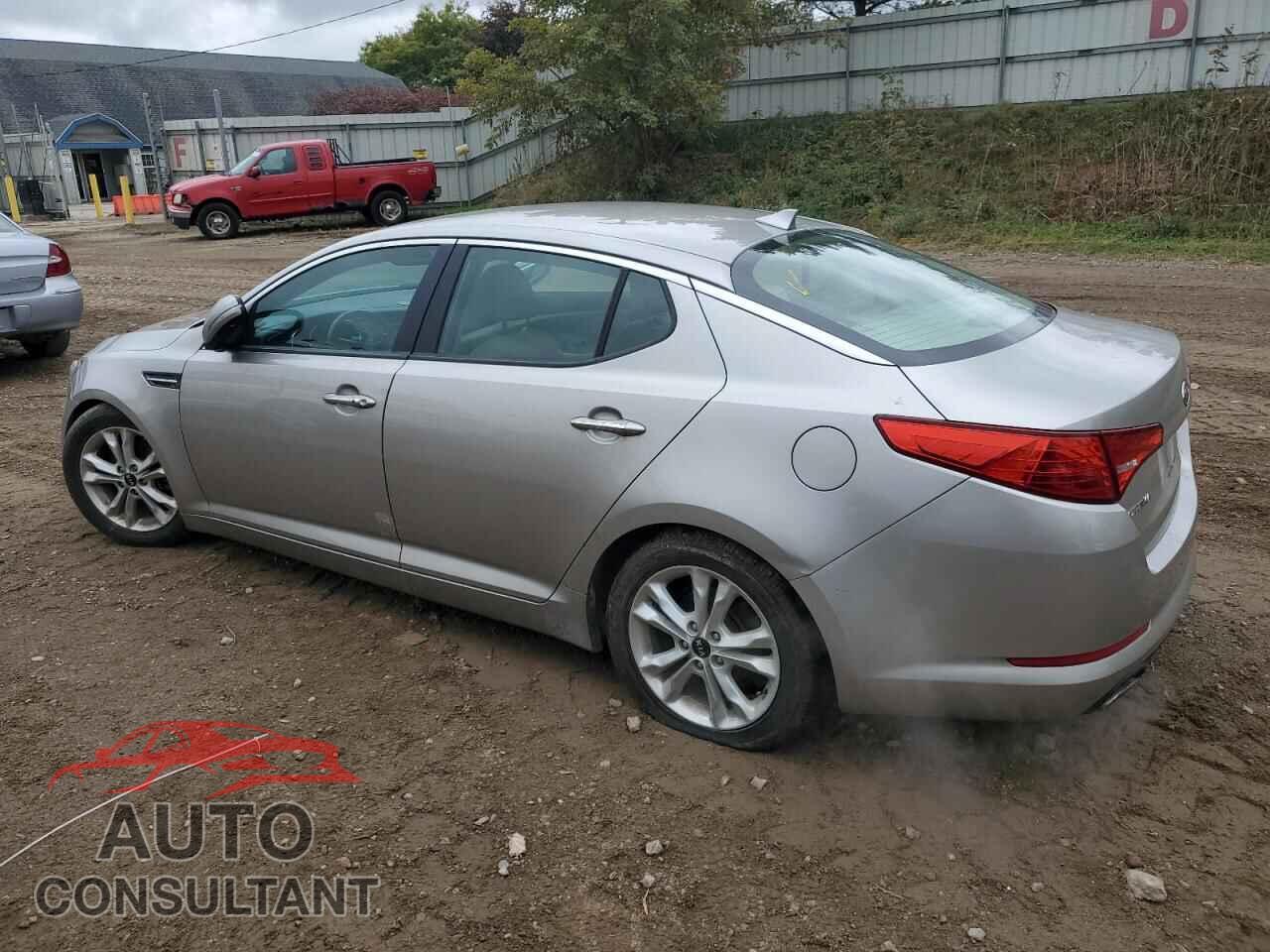 KIA OPTIMA 2011 - KNAGN4A72B5045253