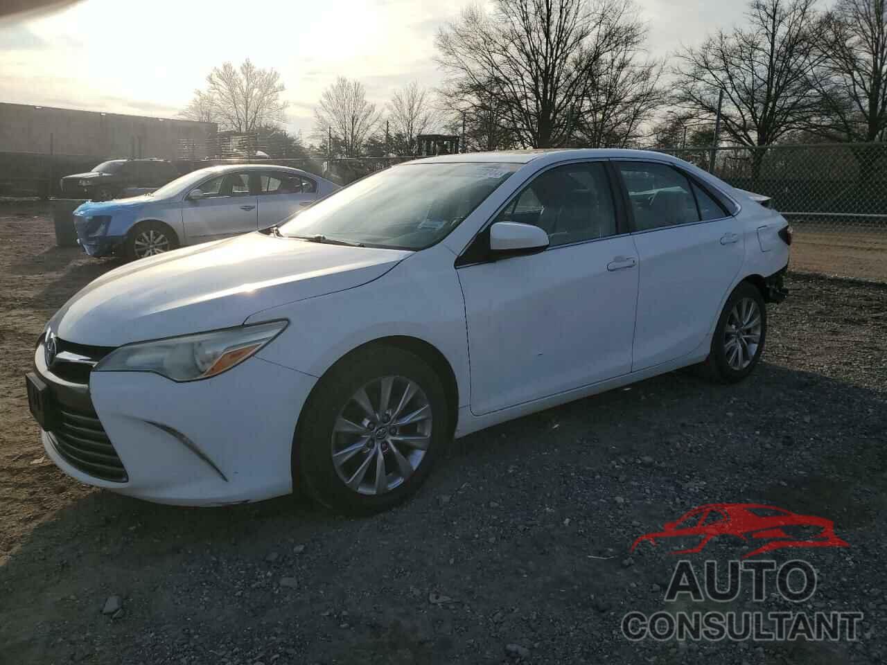 TOYOTA CAMRY 2015 - 4T1BF1FK5FU944038