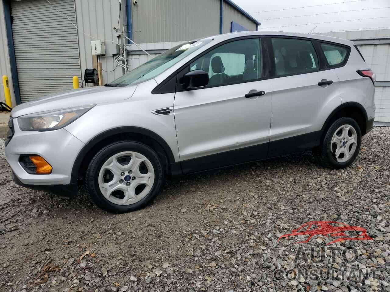 FORD ESCAPE 2018 - 1FMCU0F79JUB17202