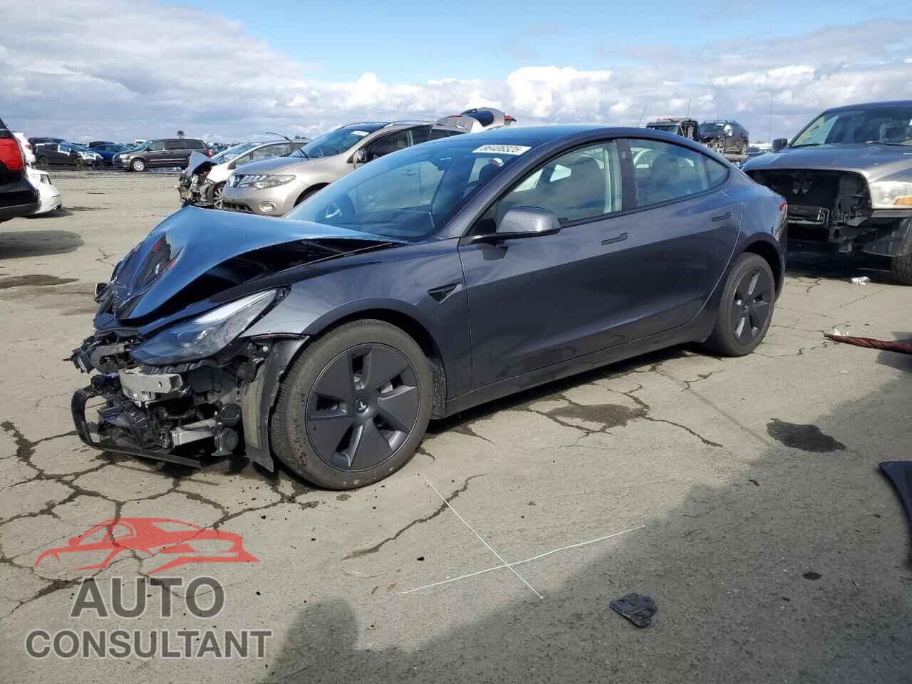 TESLA MODEL 3 2023 - 5YJ3E1EB6PF703290