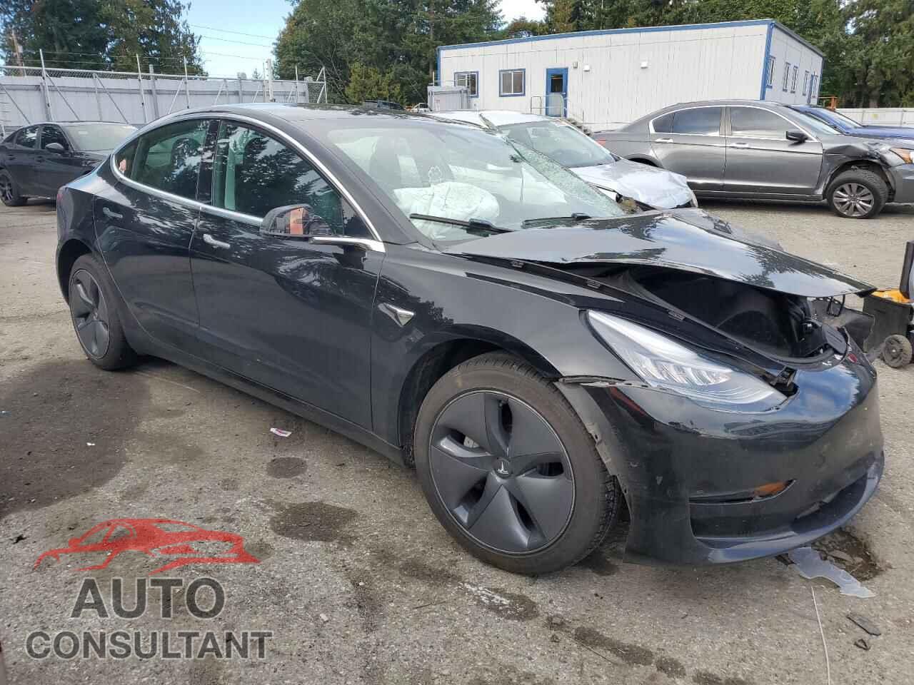 TESLA MODEL 3 2020 - 5YJ3E1EAXLF743356