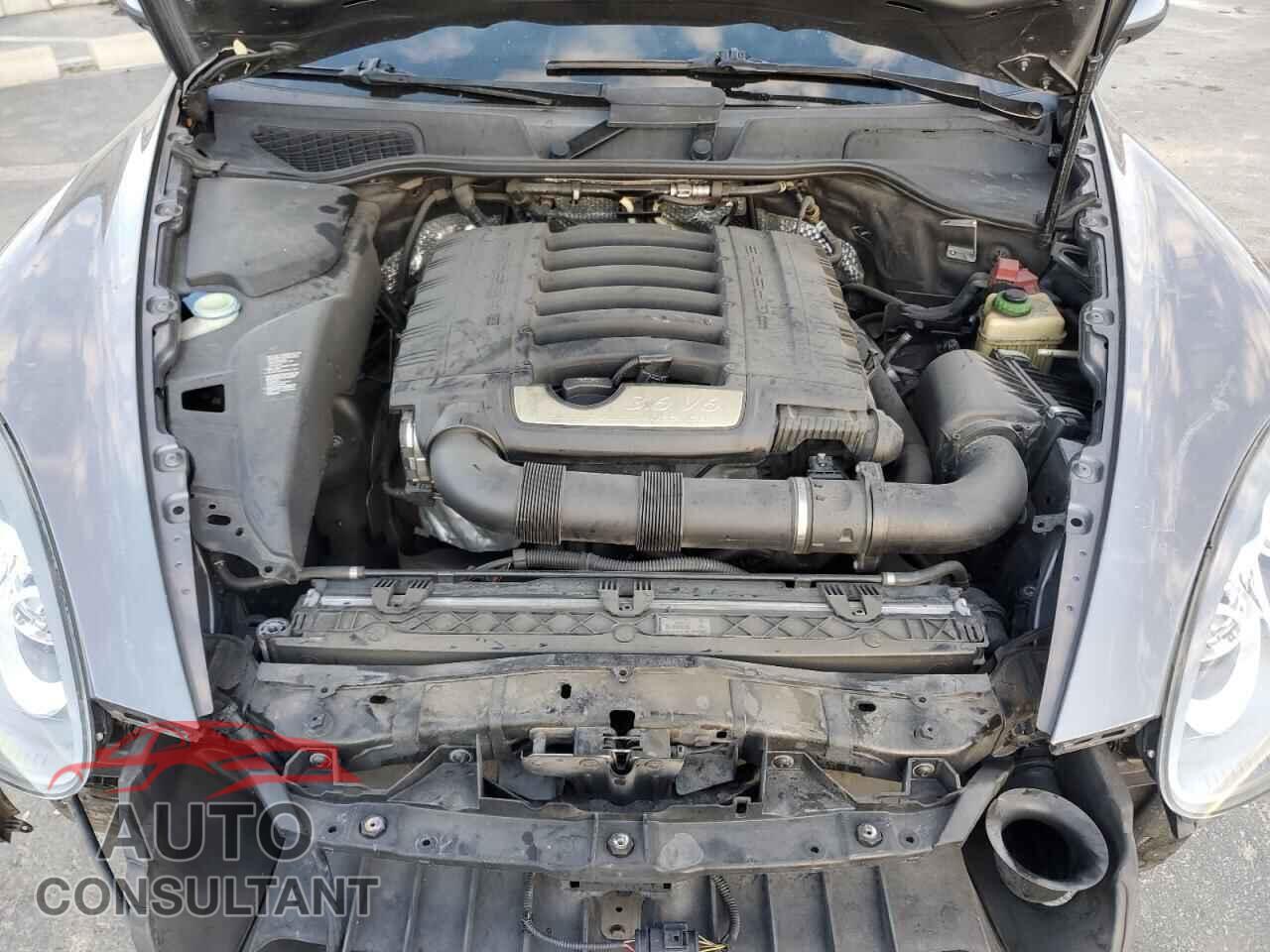 PORSCHE CAYENNE 2012 - WP1AA2A21CLA01124