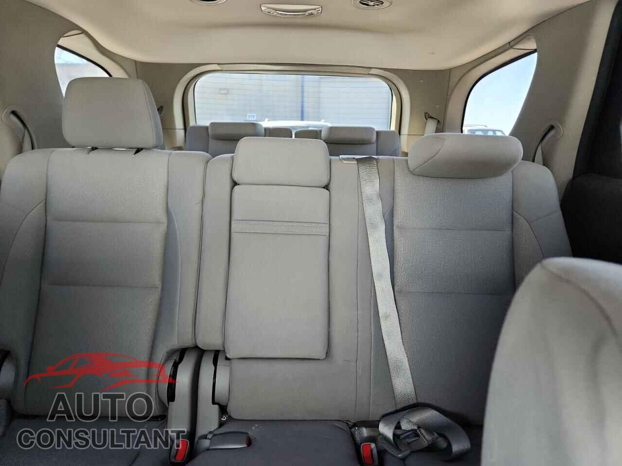 DODGE DURANGO 2013 - 1C4RDHAG8DC677419