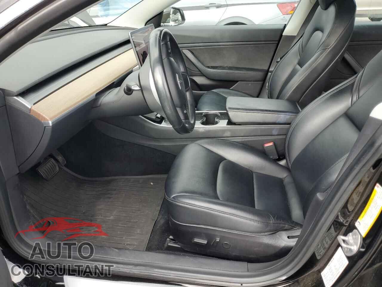 TESLA MODEL 3 2019 - 5YJ3E1EA2KF397835