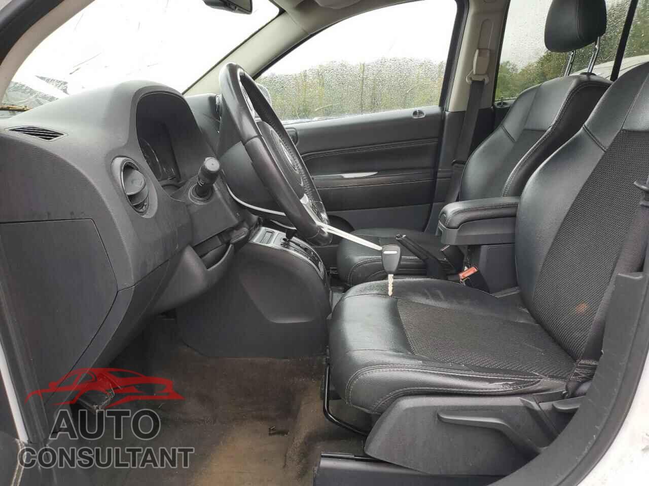 JEEP COMPASS 2017 - 1C4NJDEB7HD190937