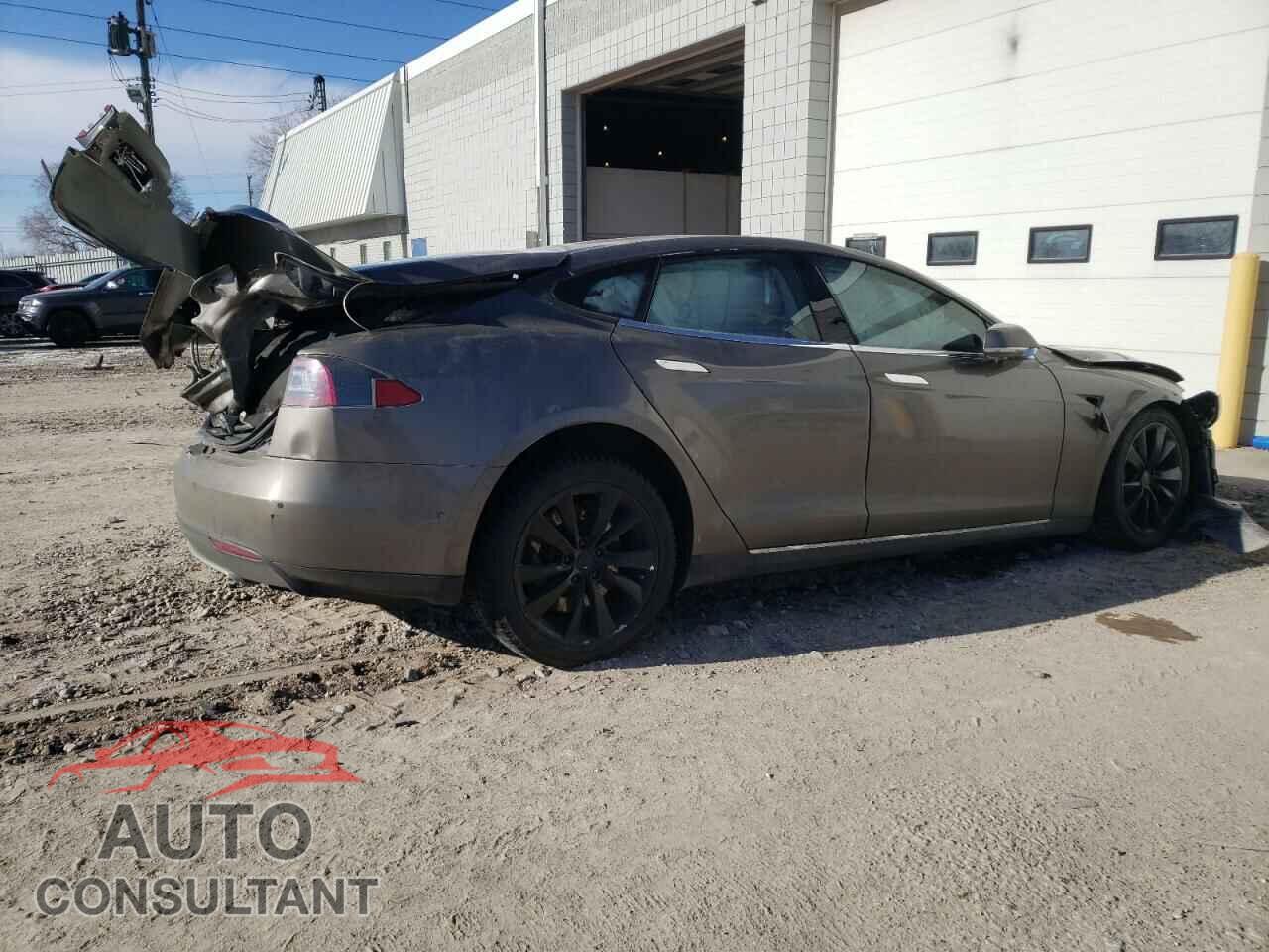 TESLA MODEL S 2015 - 5YJSA1E23FF109567