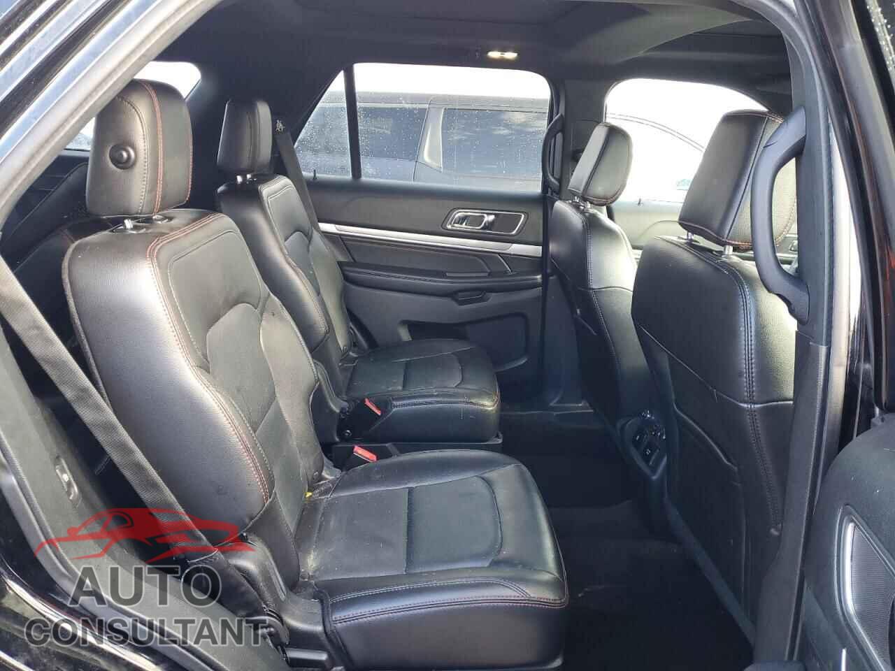 FORD EXPLORER 2018 - 1FM5K8GT4JGB43651