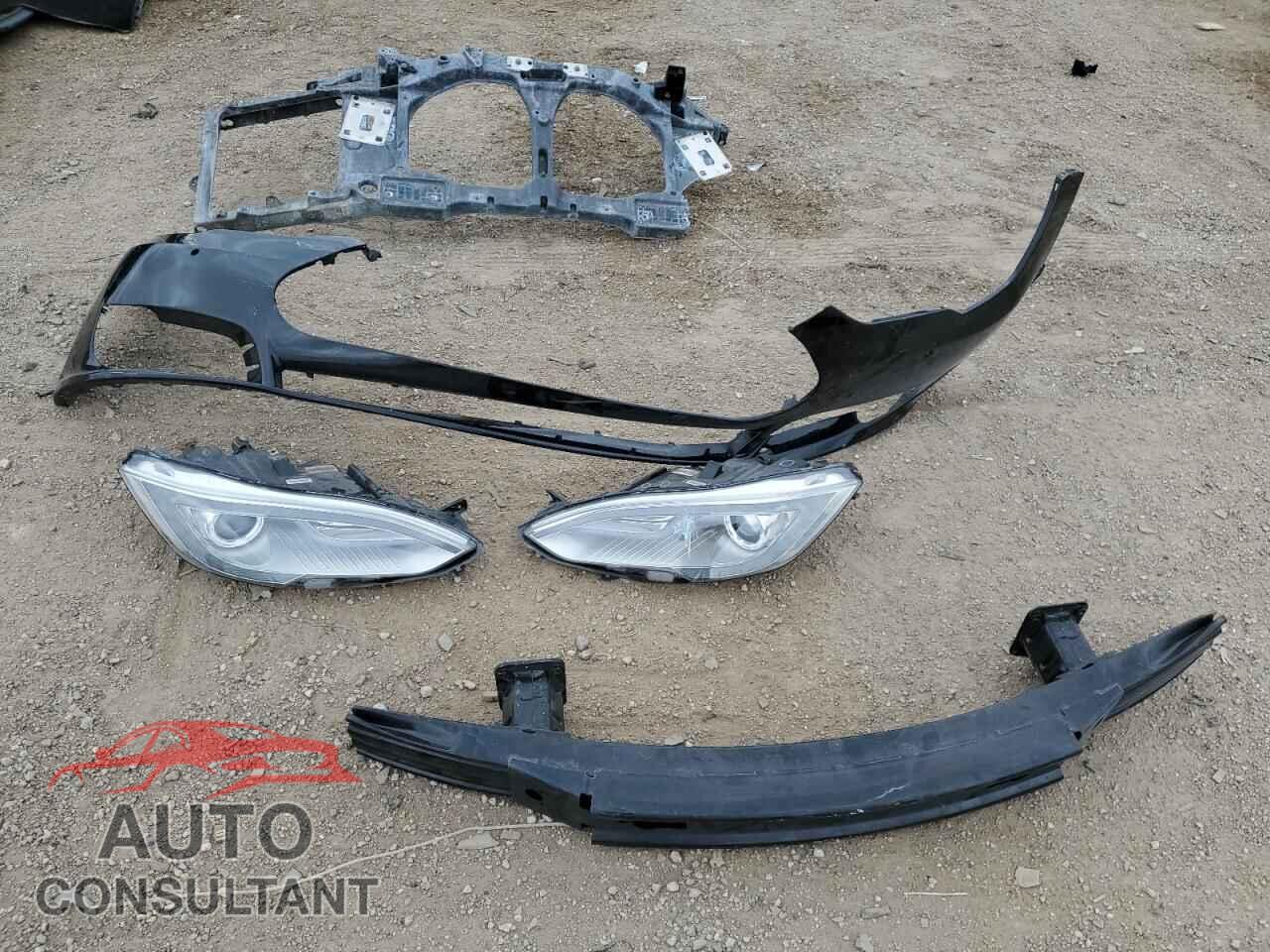 TESLA MODEL S 2014 - 5YJSA1S13EFP64841