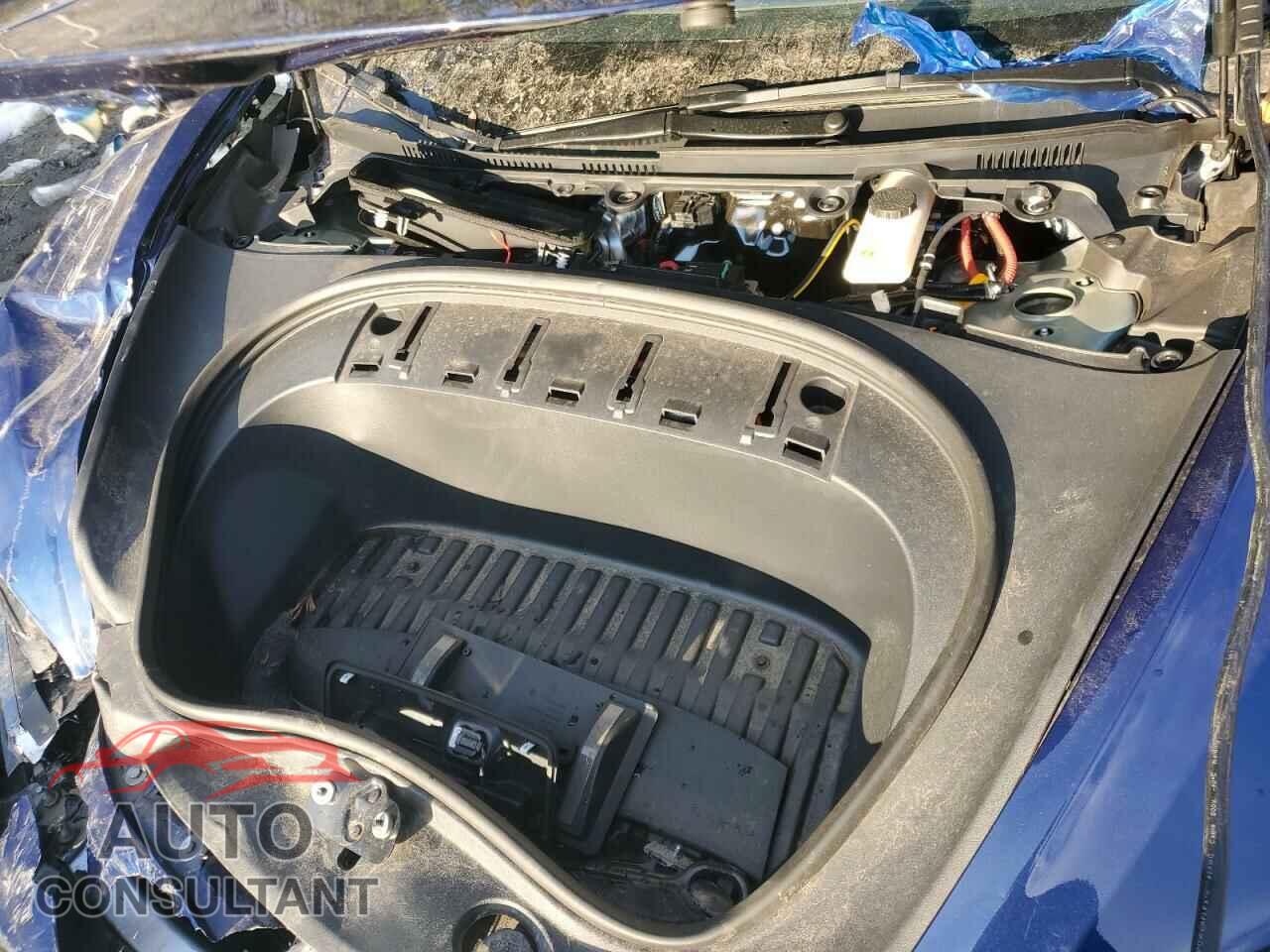 TESLA MODEL 3 2024 - 5YJ3E1EA2RF765747