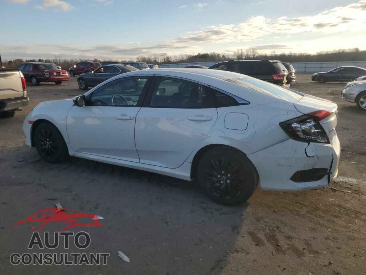 HONDA CIVIC 2019 - 2HGFC2F64KH557776