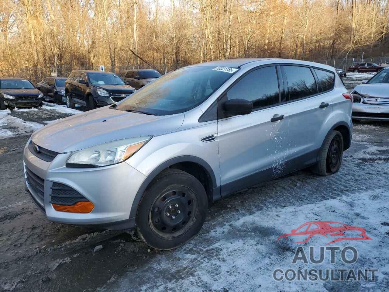 FORD ESCAPE 2013 - 1FMCU0F70DUB43126