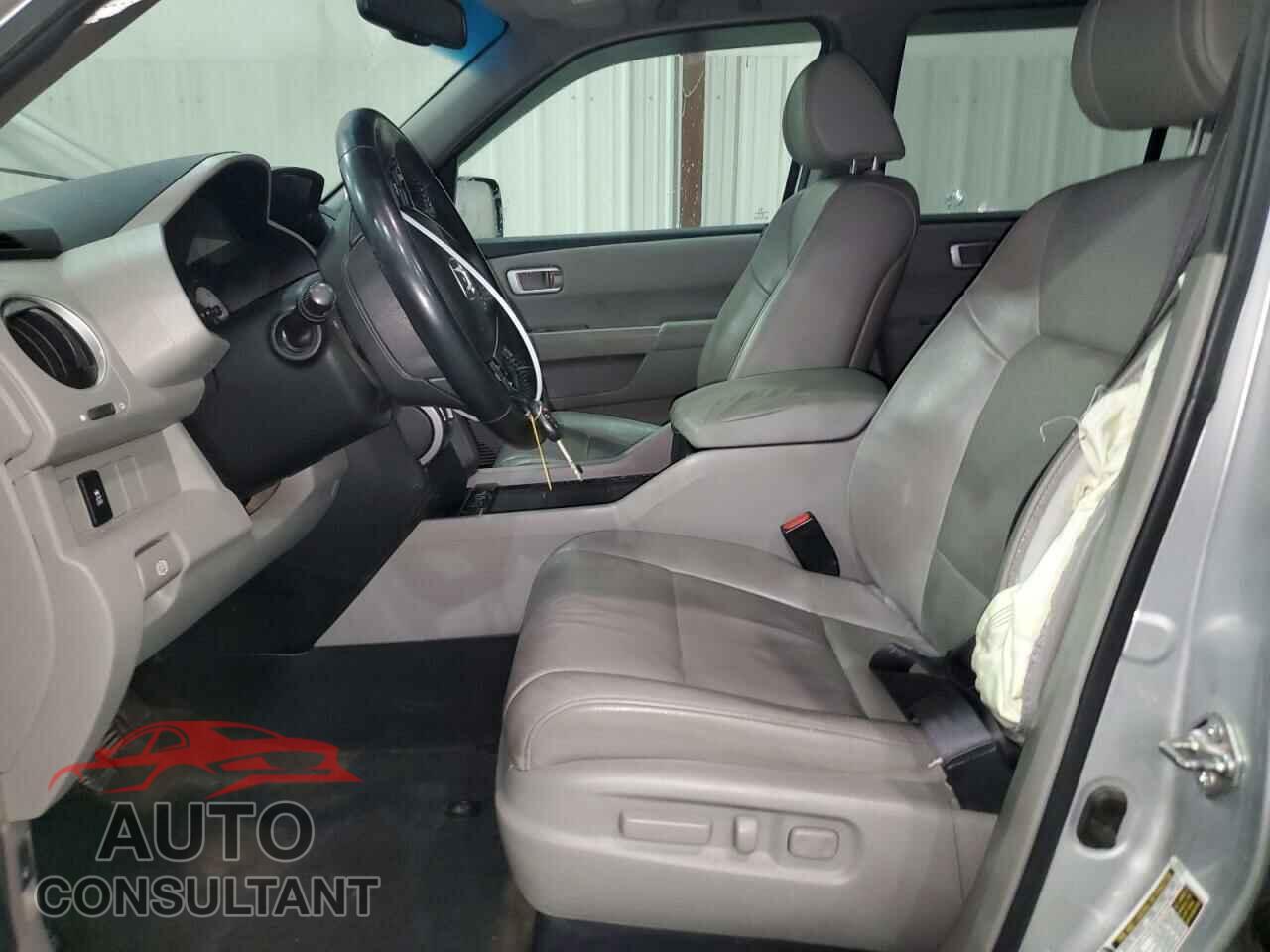 HONDA PILOT 2014 - 5FNYF4H55EB014364