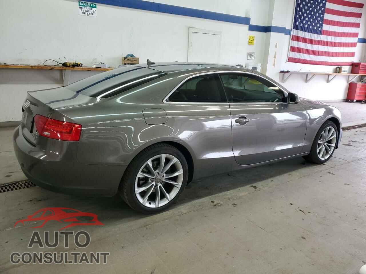 AUDI A5 2014 - WAUCFAFR9EA012704