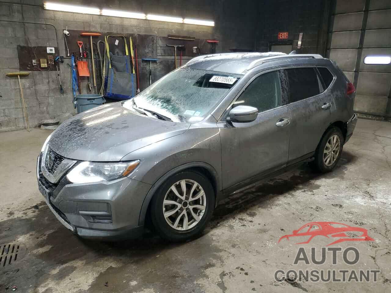 NISSAN ROGUE 2018 - KNMAT2MV3JP618967