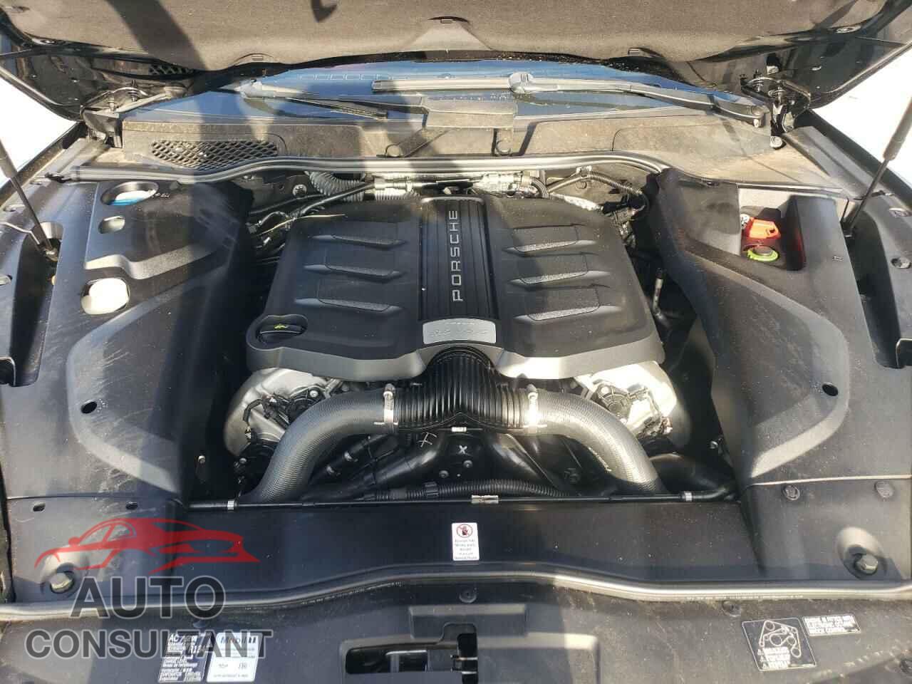 PORSCHE CAYENNE 2016 - WP1AB2A22GLA94996